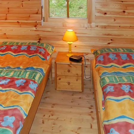 Chalet Le Bouquetin בקתה *
